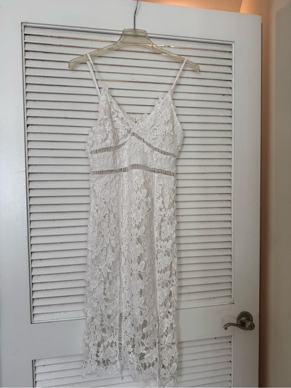 Charlotte Russe White Crochet Lace Backless Midi Dress